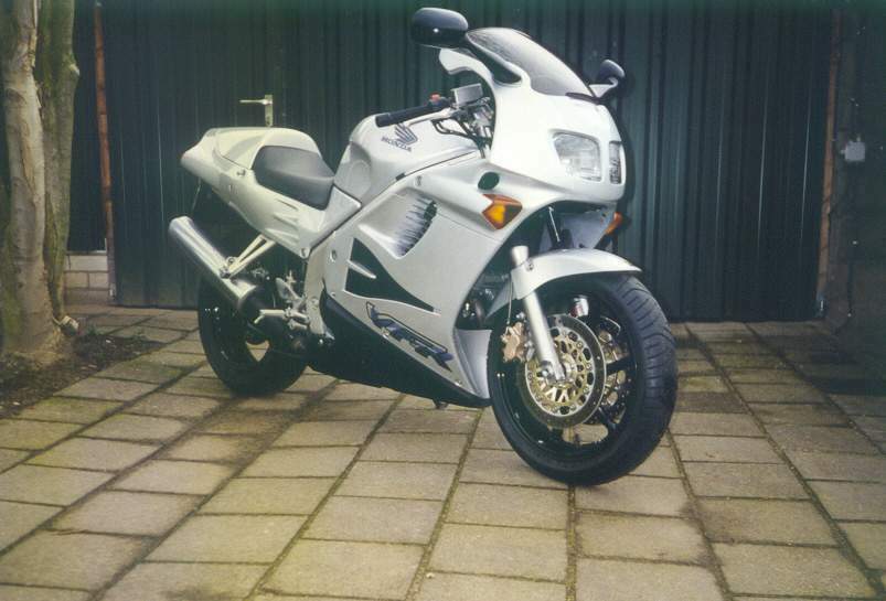 Honda vfr deals 750 f 1996